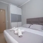B Apartman *