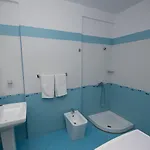 B *