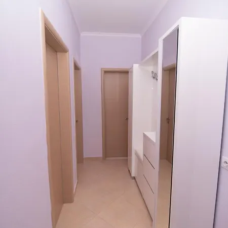 Apartament B Wlora