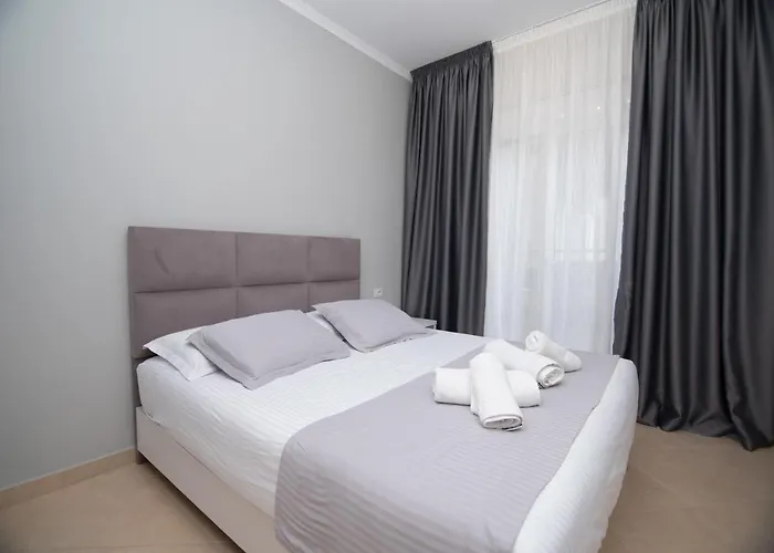 B Apartment